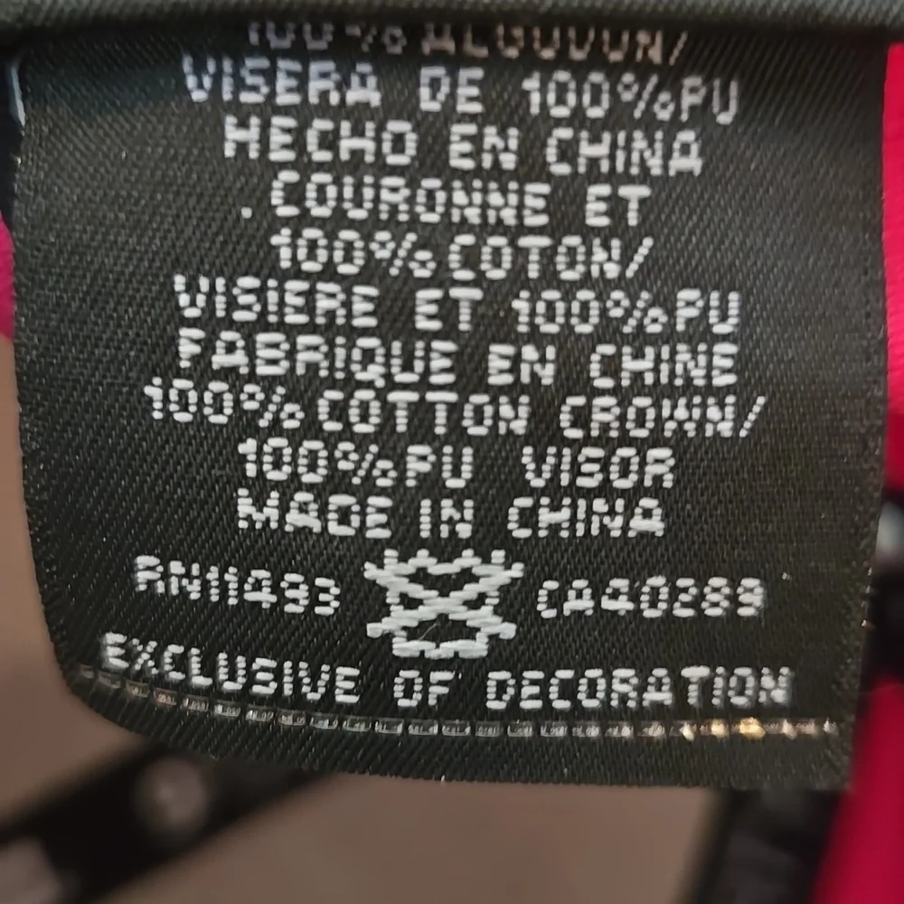 NY Yankees Baseeball Cap For Youth - Picture 8 of 9